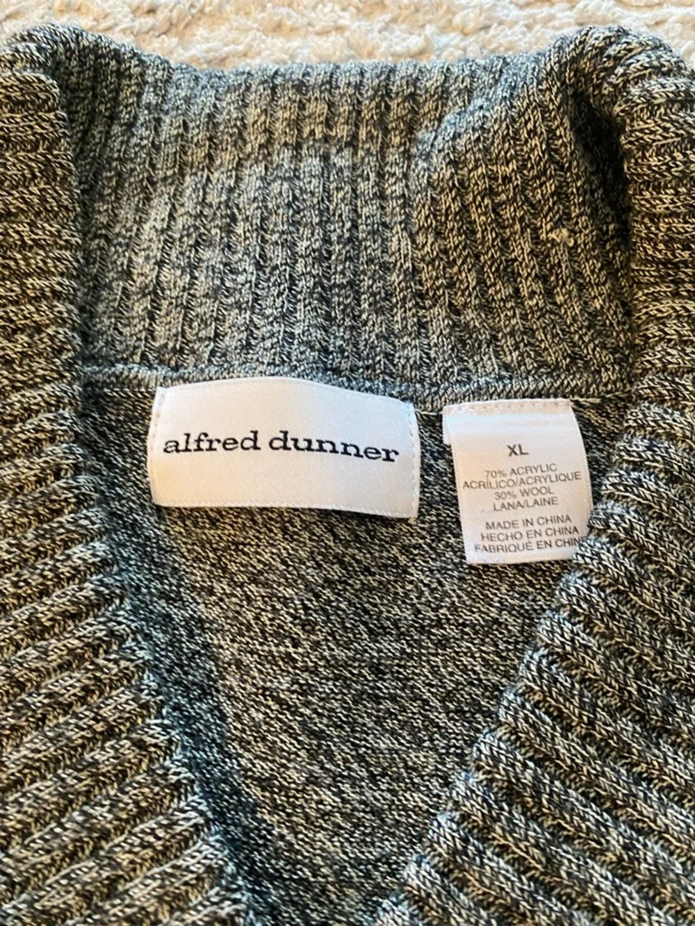 Alfred Dunner Grey Women’s Sweater Size XL